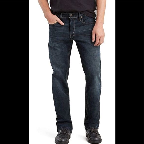 New. 46 x 32 Levi’s 559 Big & Tall relaxed straight stretch jeans.  Normally $89 - Picture 7 of 14